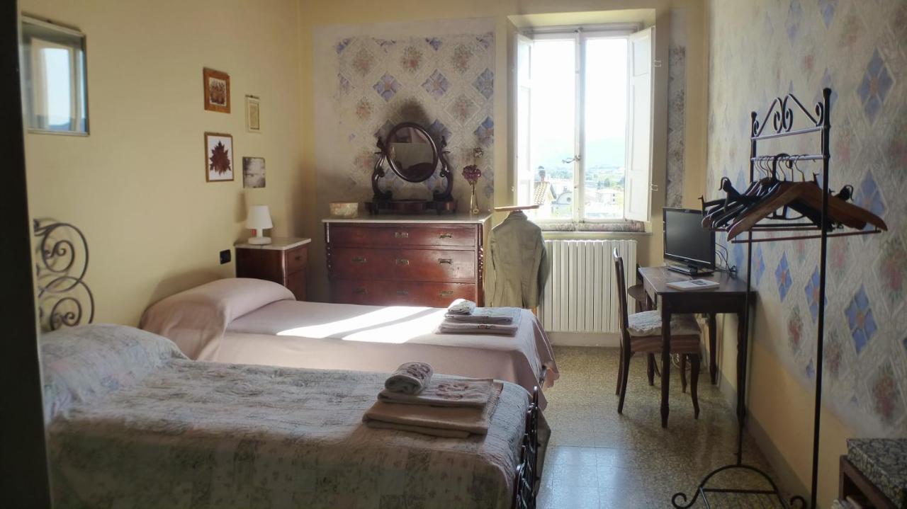 Casa Marce A "Sonno" Bed & Breakfast Porcari Bagian luar foto